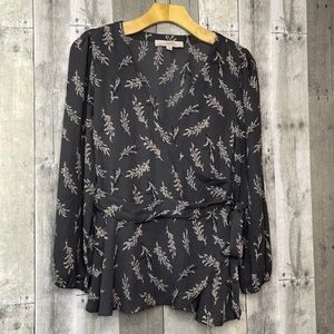 LOFT grey floral‎ print wrap blouse. V-neck.  Lightweight. Small. Excellent cond
